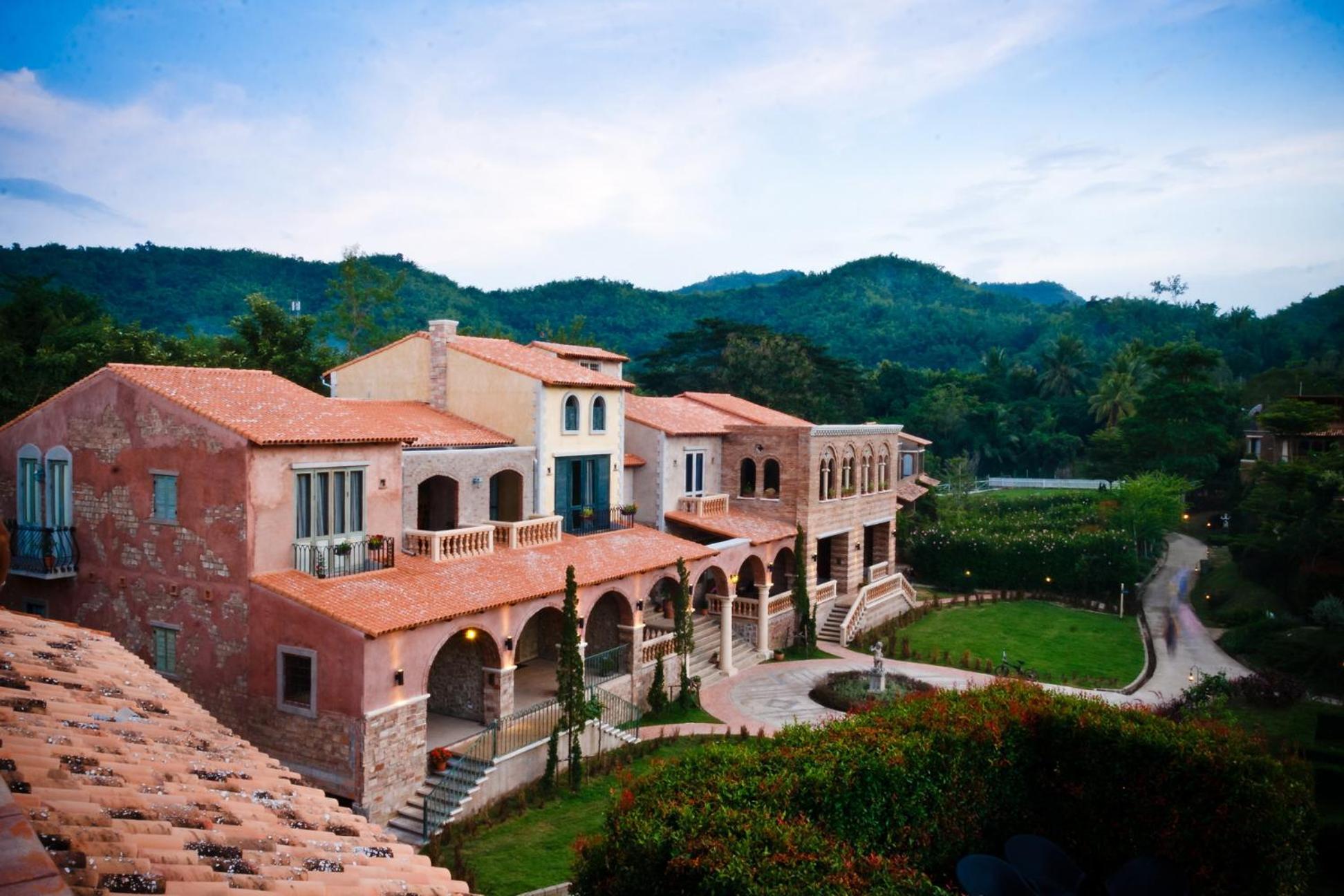 La Toscana Suan Phueng Esterno foto